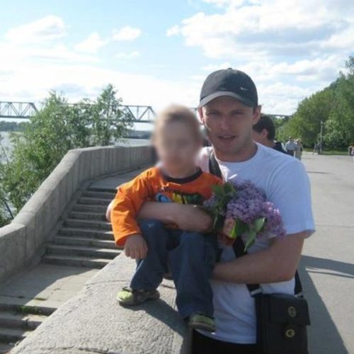 Отец тройняшек задолжал 3 млн рублей алиментов и сбежал из Новосибирска