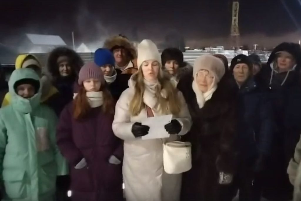 «Путин, помоги!»: новосибирцы просят президента запустить транспорт и построить школу