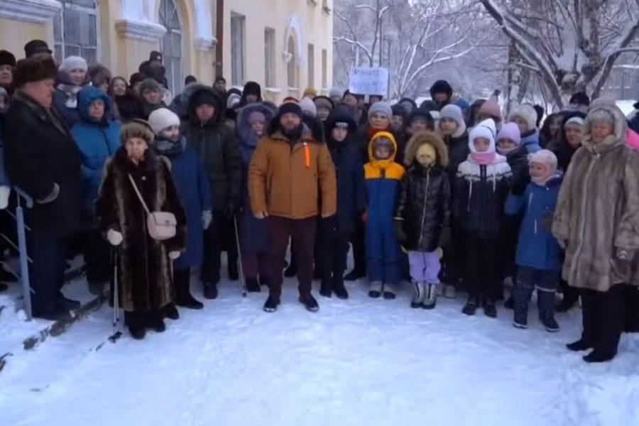 Жители Тихого поселка в Новосибирске добились заезда маршрутного такси