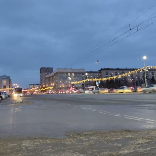 Власти отменили новогоднюю программу в Новосибирске