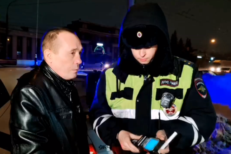 Сто пьяных водителей попались инспекторам во время рейда в Новосибирской области