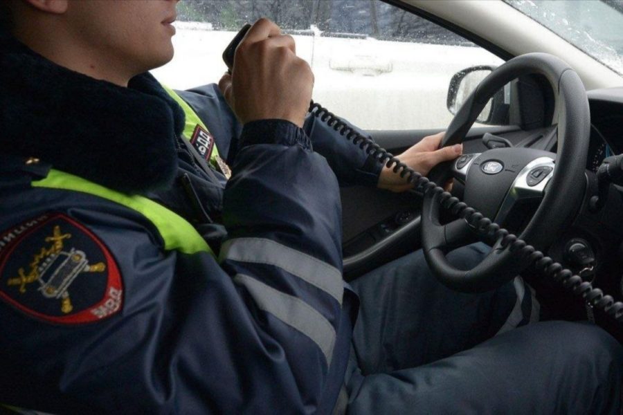 Водитель погиб, врезавшись в дерево, в Новосибирском районе