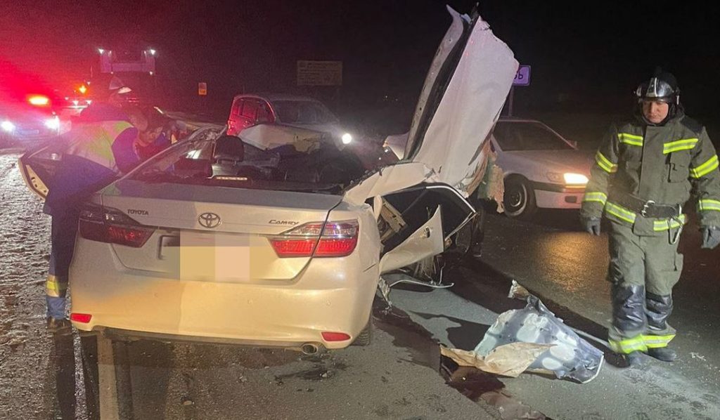 Пассажир Toyota погиб в ДТП с большегрузом на трассе под Новосибирском