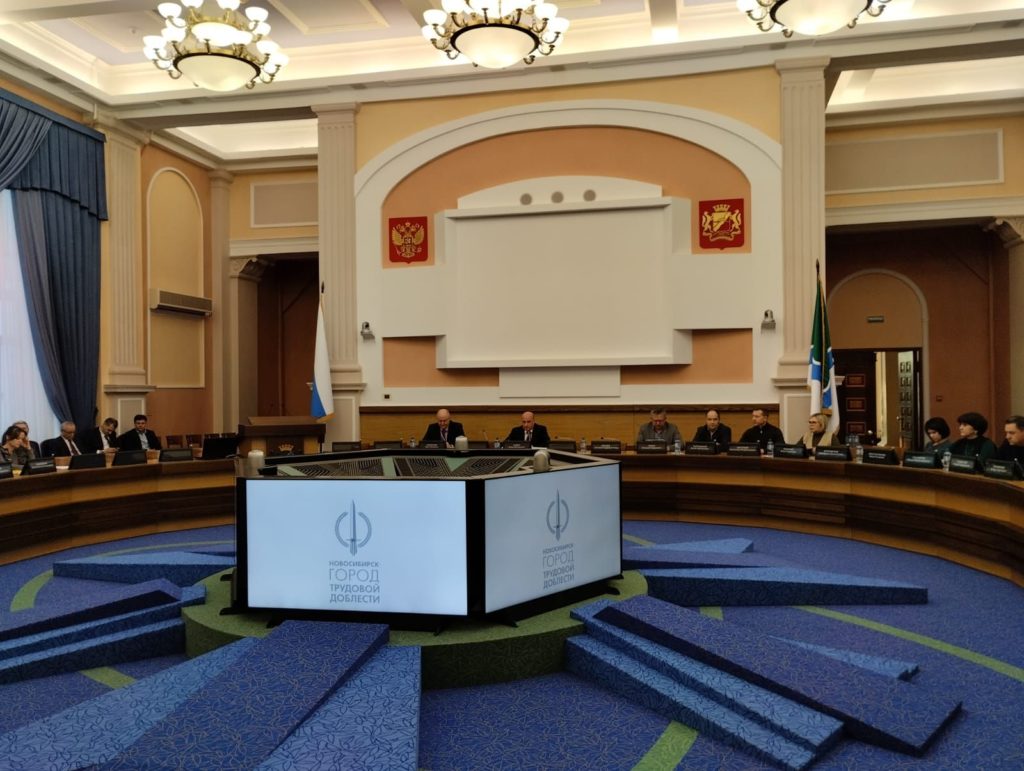 Кто виноват в крупнейшей в истории Новосибирска коммунальной аварии?