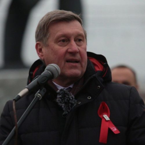 Анатолий Локоть окончательно покинул поста мэра Новосибирска