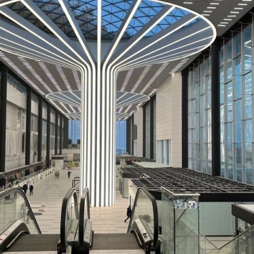 Известный дизайнер раскритиковал новый терминал аэропорта в Новосибирске