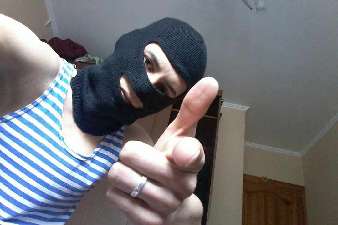 «Обещал вырезать всю семью»: трагедией закончилась любовь мигранта и школьницы в Новосибирске