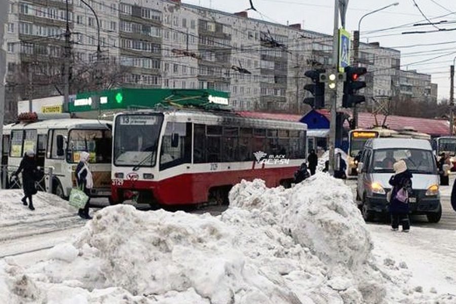 13-й трамвай загорелся в Новосибирске