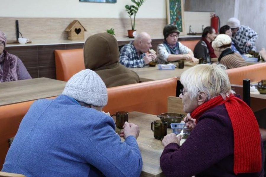 Вдохновитель проекта Добродомик рассказала, зачем бесплатно кормить пенсионеров