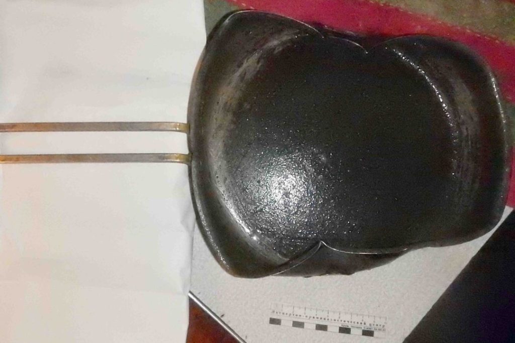 Сибиряк погнул сковородку об голову знакомой под Новосибирском