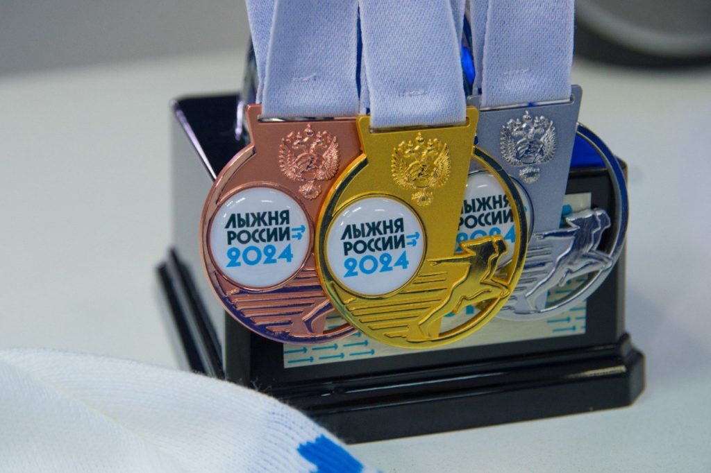 13 тысяч шапочек заказано для участников «Лыжни России» в Новосибирской области