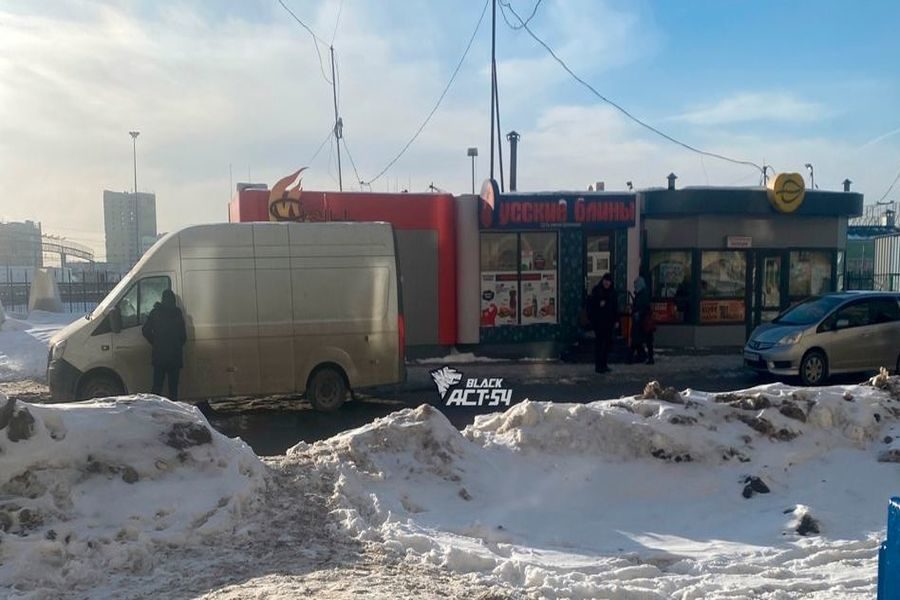 Очевидец снял на видео похищение человека в Новосибирске