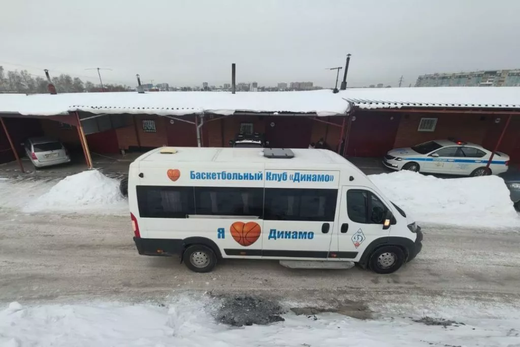 Автомобиль БК «Динамо» сбил 8-летнего мальчика в Новосибирске