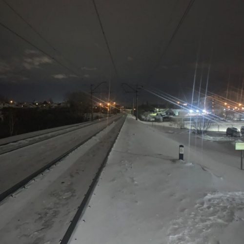 Грузовой поезд сбил 33-летнего мужчину в Новосибирской области