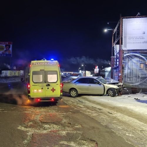 Мужчина погиб в ночной аварии на Восточном шоссе в Новосибирске