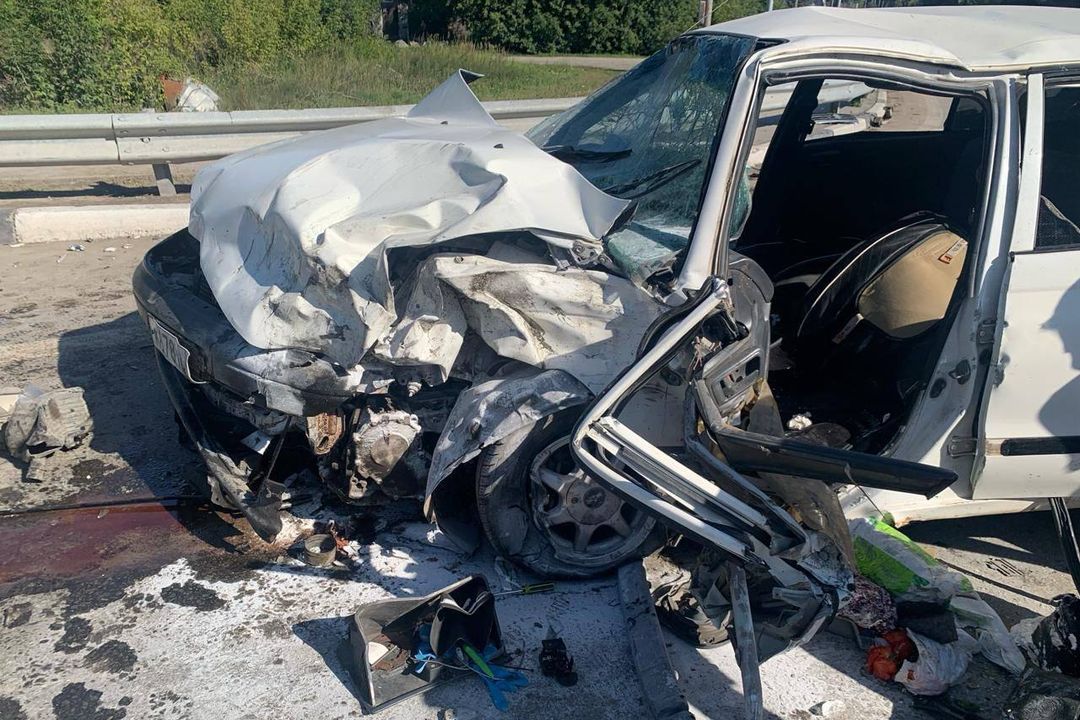 Водитель-мигрант угробил пассажирок, пролетев на красный свет в Новосибирске