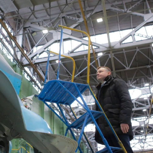 Глава Объединённой авиастроительной корпорации Юрий Слюсарь работает в Новосибирске