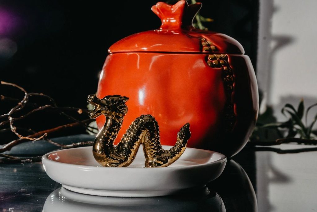 Новосибирские астрологи рассказали, что делать в Китайский новый год, чтобы привлечь деньги