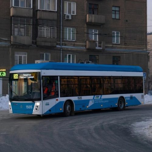 Перевод транспорта на муниципальный контракт встал на паузу в Новосибирске