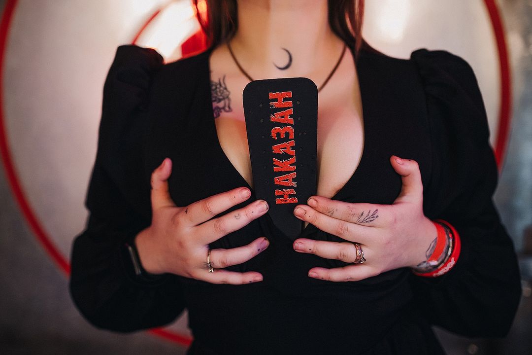 «Закрыли нахрен*»: скандальный Nebar устроит прощальную вечеринку в Новосибирске