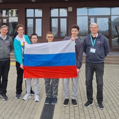 Самый умный школьник из Новосибирска выиграл международную олимпиаду по математике