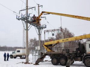 Новосибирские энергетики завершают строительство электросетей для школы по нацпроекту «Образование»