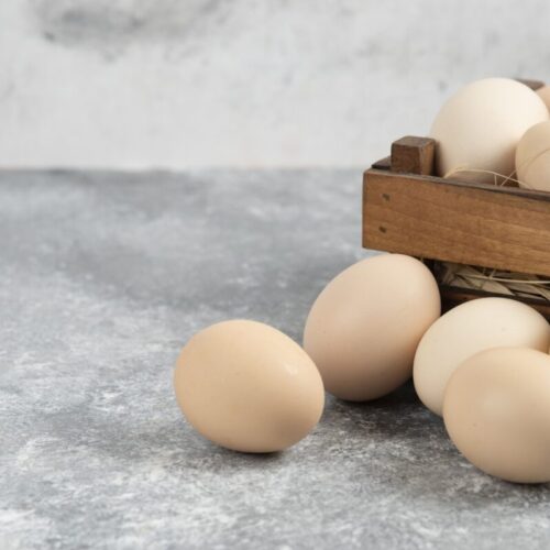 Производство куриных яиц в стране падает шестой месяц подряд