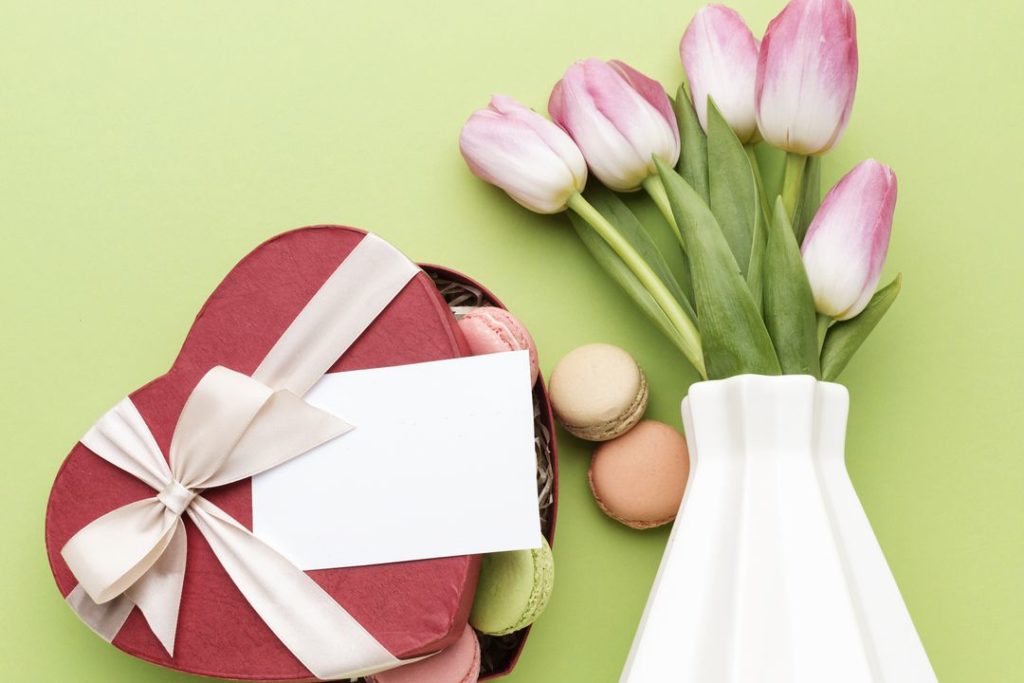 Коммерсант обидел новосибирских женщин своим объявлением к 8 марта на сайте услуг