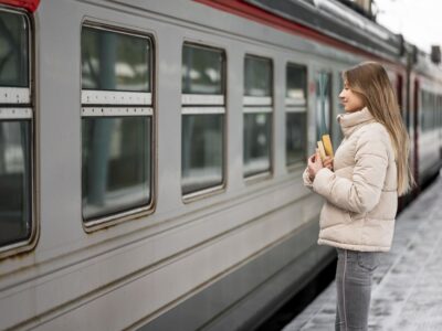 Правительство Новосибирской области совместно с ЗСЖД обновляют подвижной состав пригородного транспорта региона