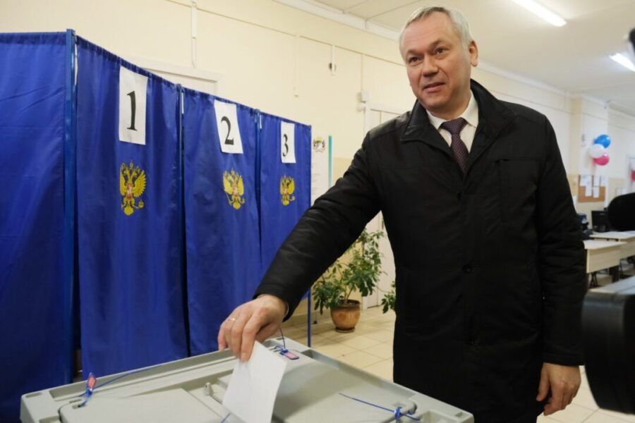 Андрей Травников отдал свой голос на выборах президента России