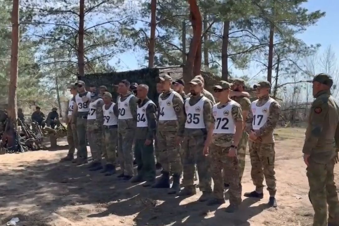 Новосибирцы приняли нормы ГТО у бойцов «Ахмата» в зоне СВО