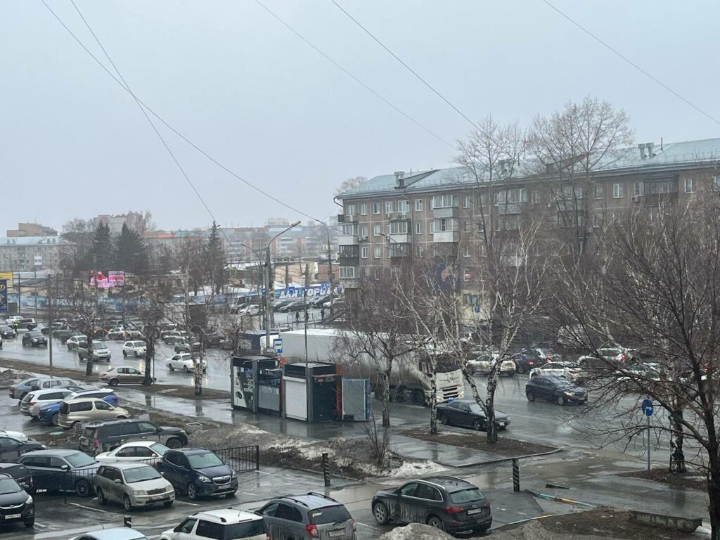 В апреле три мощные магнитные бури накроют Новосибирск