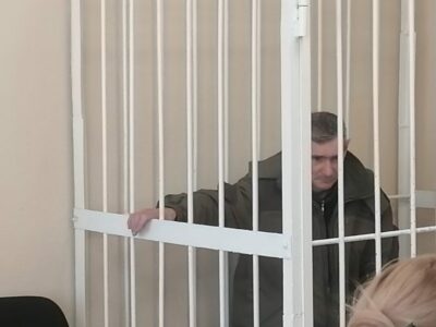 Убийца, который скрывался 25 лет, предстал перед судом в Новосибирске