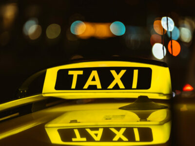 Рейд по нелегальным таксистам прошел в аэропорту Новосибирска