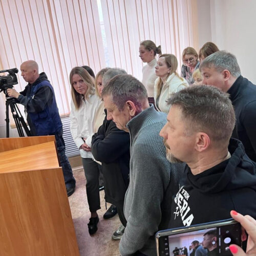 Суд приговорил экс-директора клиники Мешалкина Александра Караськова к 3,5 годам колонии и штрафу