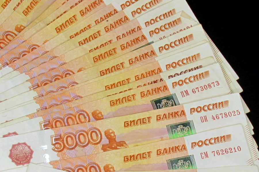 Прокуратура выбила зарплаты учителям школы в Новосибирской области