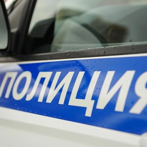 Подростки отправили в нокаут мужика без трусов в Новосибирске