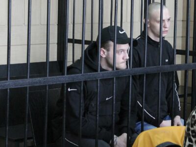 В Новосибирске братьев приговорили к 17 годам за убийство парня возле пивнушки