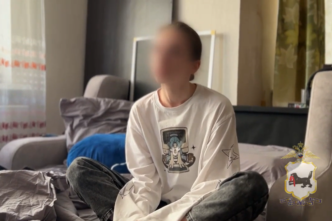 «Меня сюда пристроил бывший парень»: международные вебкам-студии накрыли полицейские в Новосибирске