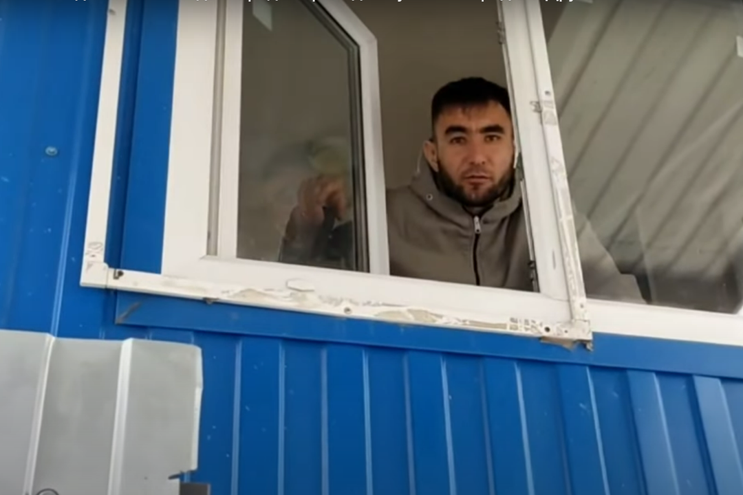 Шанс для шпиона: дружинники нашли на научной стройке в Академгородке необычных мигрантов без гражданства