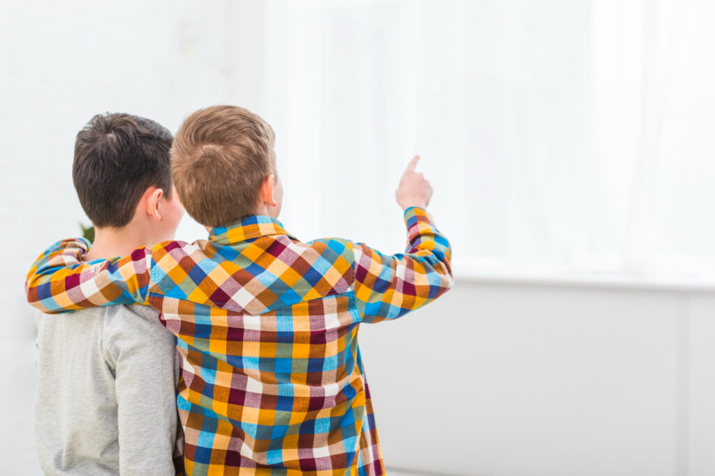 Женщина исчезла с деньгами, собранными на выпускной из садика в Новосибирске