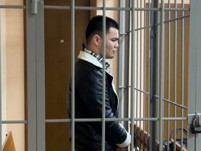 Уборщик украл у постояльца гостиницы в Новосибирске миллион рублей из-под матраса