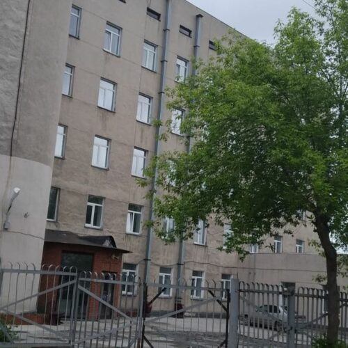 Бастрыкину доложат о мигрантах, заселивших 5-этажное общежитие в Новосибирске