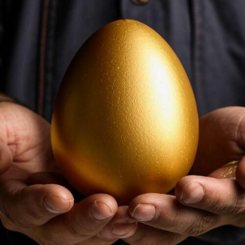 Флэш-моб на миллион с лизанием яиц дошел до Новосибирска