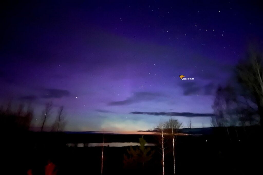 Полярное сияние можно было наблюдать в небе над Новосибирском