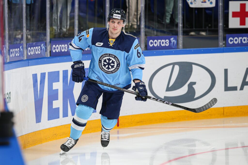 ХК «Сибирь» хочет привлечь новых спонсоров к началу нового сезона