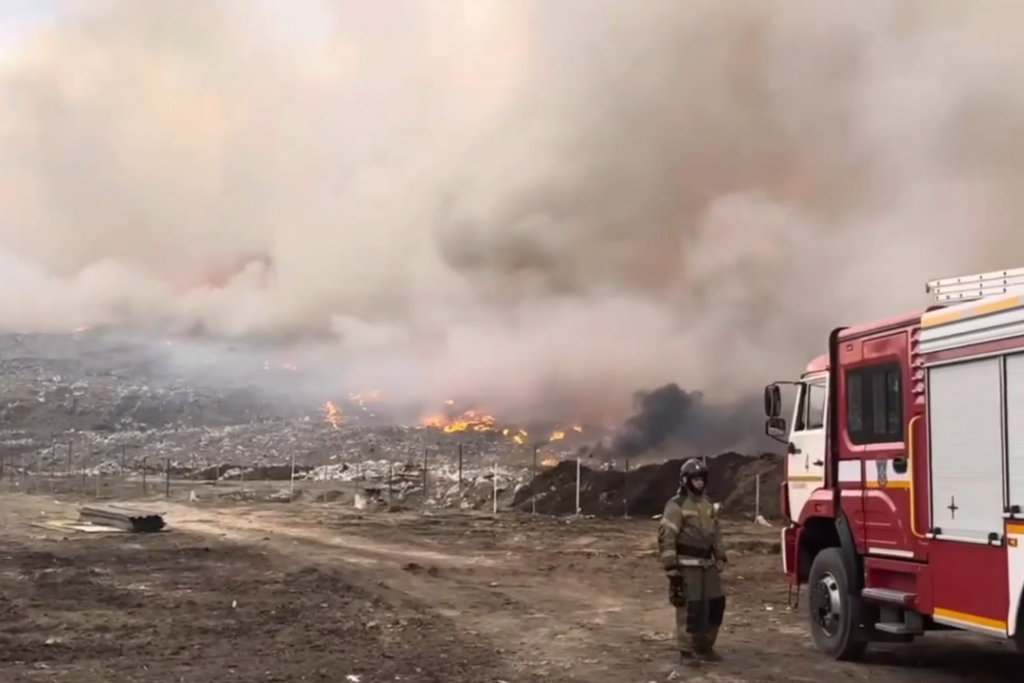 Жители Новосибирска требуют у мэра закрыть мусорный полигон за Хилокским рынком