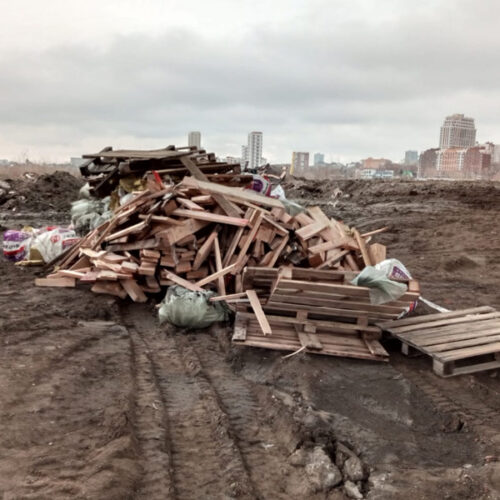 Гормост ищет виновных в несанкционированной свалке под Димитровским мостом в Новосибирске
