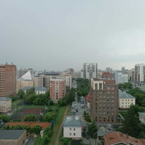 Ураган с дождем накрыл Новосибирск