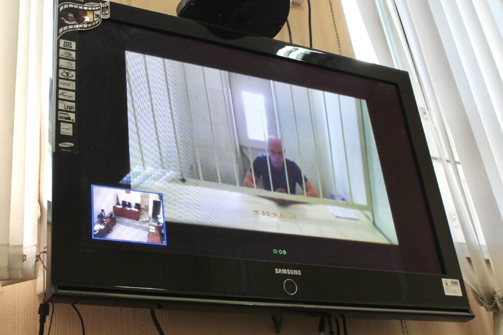 Экс-гендиректор ФК «Новосибирск» Перлов не смог выйти из СИЗО